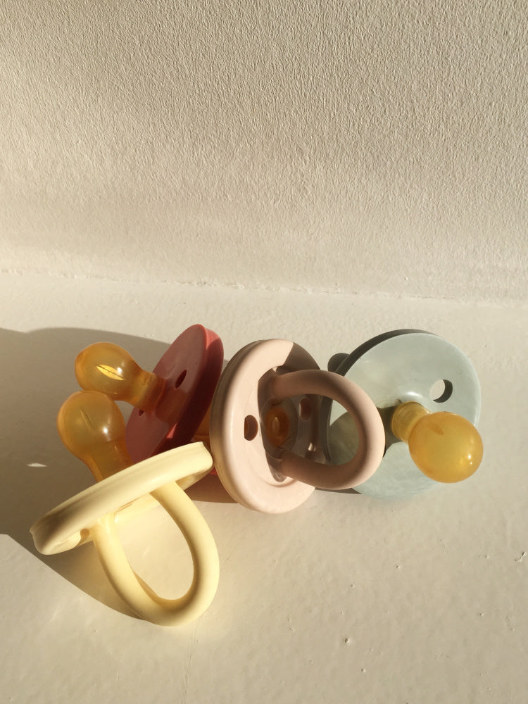 Sutt - cherry - light green